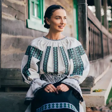 Poruncit‐O Bădița by Paula Hriscu - album cover