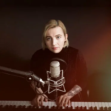 Without Me (Piano Version) by Lea Moonchild - album cover