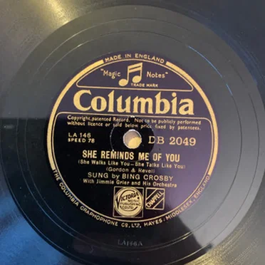 She Reminds Me of You / Straight From the Shoulder (Right From the Heart)