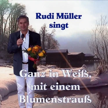 Ganz in Weiß, mit einem Blumenstrauß