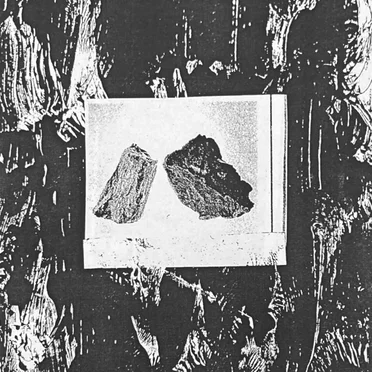 Is there a smooth wall where two windows open out? by uœrhe - album cover