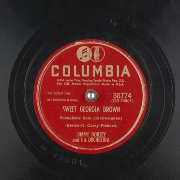 Sweet Georgia Brown / Kiss Me