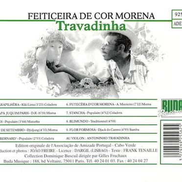 Feiticeira de Cor Morena