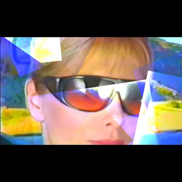 ｖｅｒｙ ｃｏｏｌ ｓｈａｄｅｓ