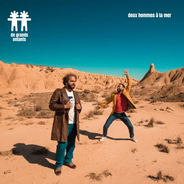 Deux hommes à la mer