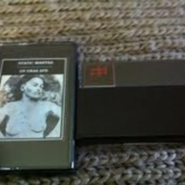 Static Mantra / Uv Ursa Spr