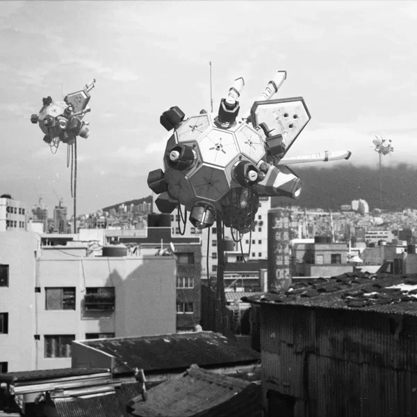 Drones // C