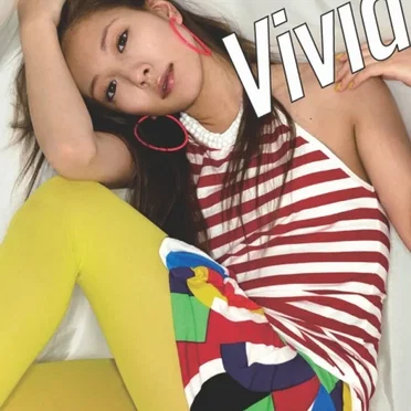 Vivid -Kissing you,Sparkling,Joyful Smile-