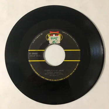 Florecilla de amor / En la orilla del mar