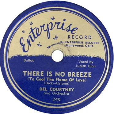 There Is No Breeze / Hold Me-Hold Me-Hold Me