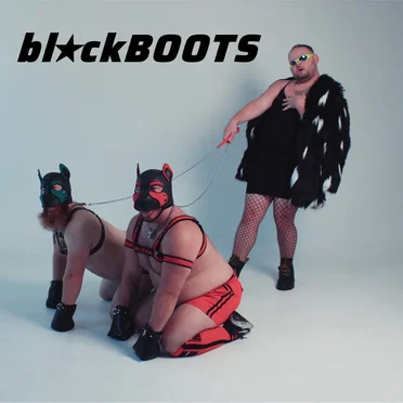 blackBOOTS
