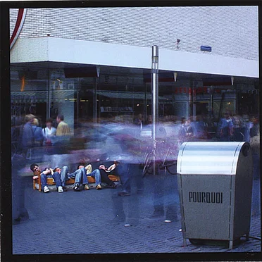 They Took My Bed Outside by Pourquoi Me Réveiller - album cover