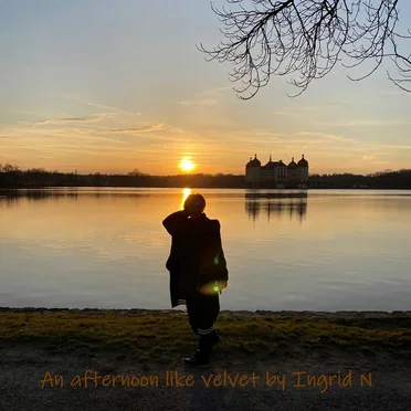 An afternoon like velvet