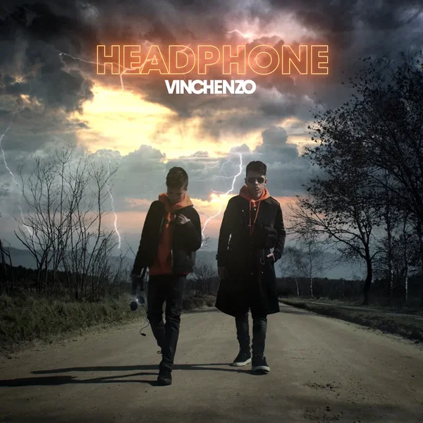 Headphone