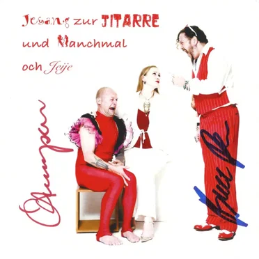 Jesang zur Jitarre und manchmal och Jeije