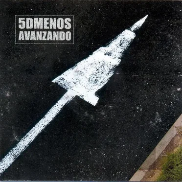 Avanzando by 5 de Menos - album cover