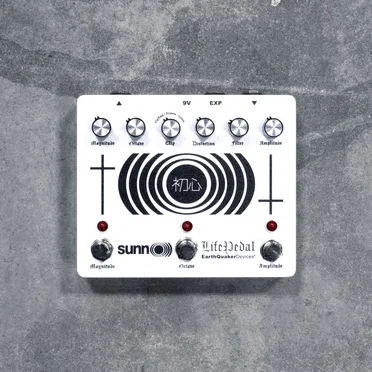 Life Pedal v3 Octave Distortion + Booster Demo Riffs