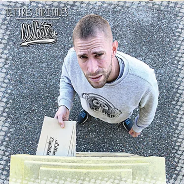 Lettres Capitales by White - album cover