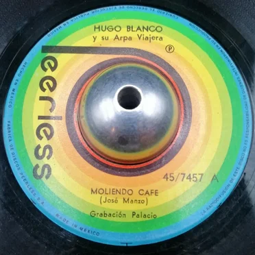 Moliendo café / Orquidea