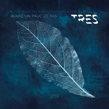 Avanç'un pauc lo pas by Tres - album cover