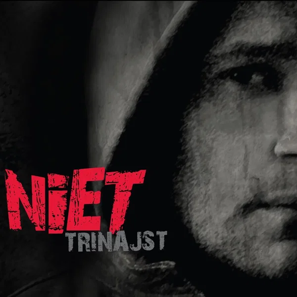 Trinajst