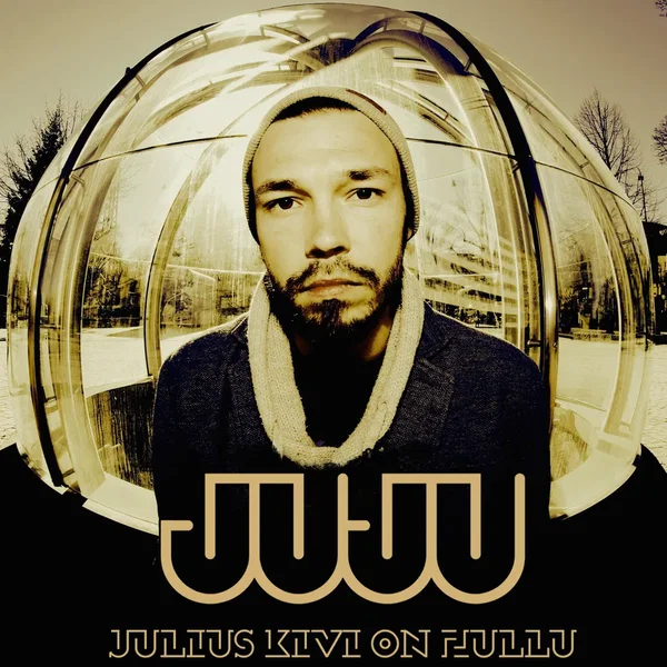 Julius kivi on hullu