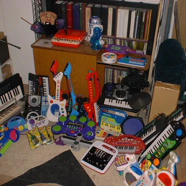ol'skool circuit bending stash