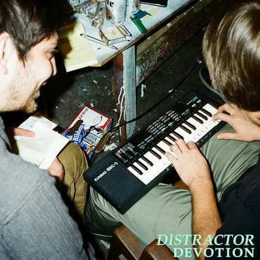Distractor