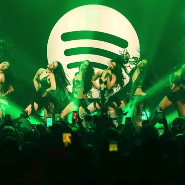 Gnarly (live) | Spotify Best New Artist