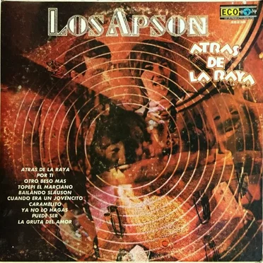 Atrás de la raya