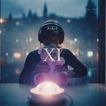 XI