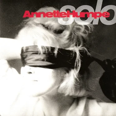 Solo by Annette Humpe - album cover