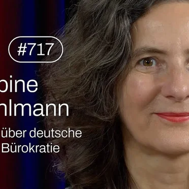 Jung & Naiv #717, „Verwaltungswissenschaftlerin Sabine Kuhlmann über deutsche Bürokratie“ by Tilo Jung - album cover