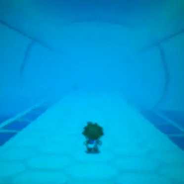 002: 終わりのない散歩TUNNEL