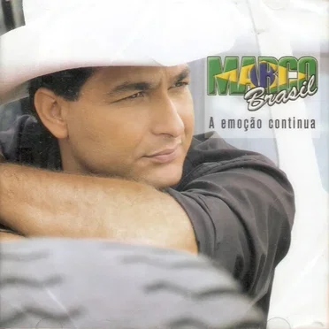 A Emoção Continua by Marco Brasil - album cover