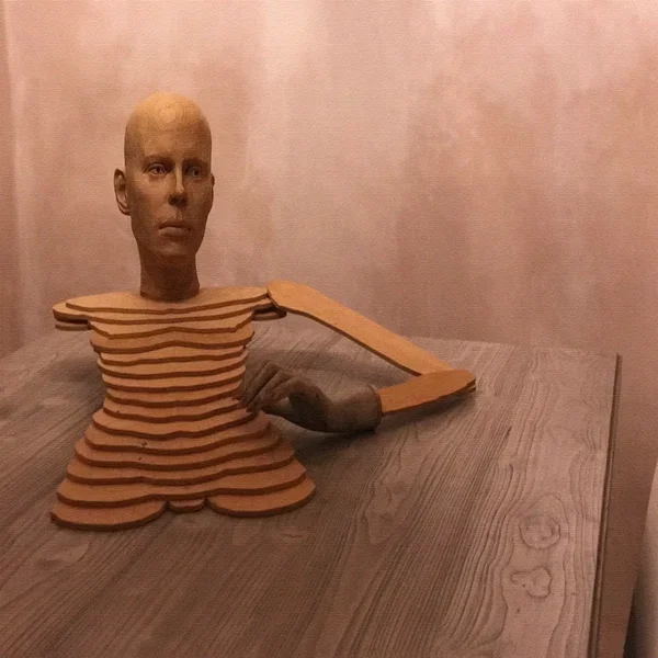 EEEEEE