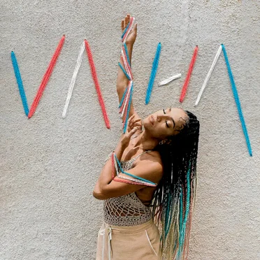 Valha by Danna Lisboa - album cover
