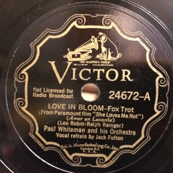 Love in Bloom / Straight From the Shoulder