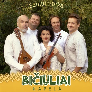 Saulutė teka by Bičiuliai - album cover