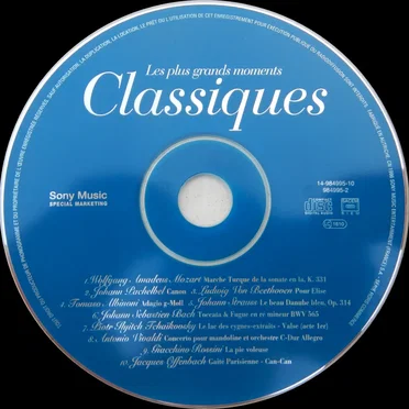 Les Plus Grands Moments Classiques by Various Artists - album cover