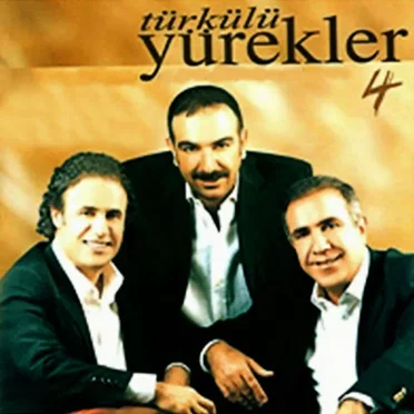 Türkülü Yürekler 4 by Various Artists - album cover