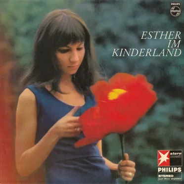 Esther im Kinderland
