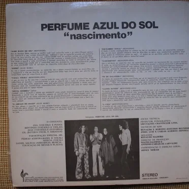 Nascimento by Perfume Azul do Sol - album cover
