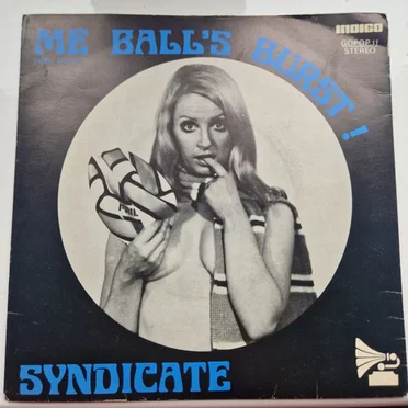 Me Ball’s Burst / Up the Blues by The Syndicate - album cover