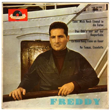 Lass' mich noch einmal in die Ferne