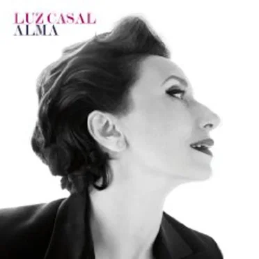 Alma by Luz Casal - album cover