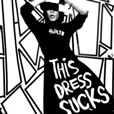 This Dress Sucks