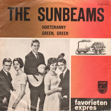 Green, Green / Hootenanny by The Sunbeams - album cover