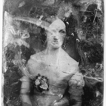 Shapeless Dreams and Formless Shadows