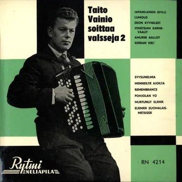 Taito Vainio soittaa valsseja 2